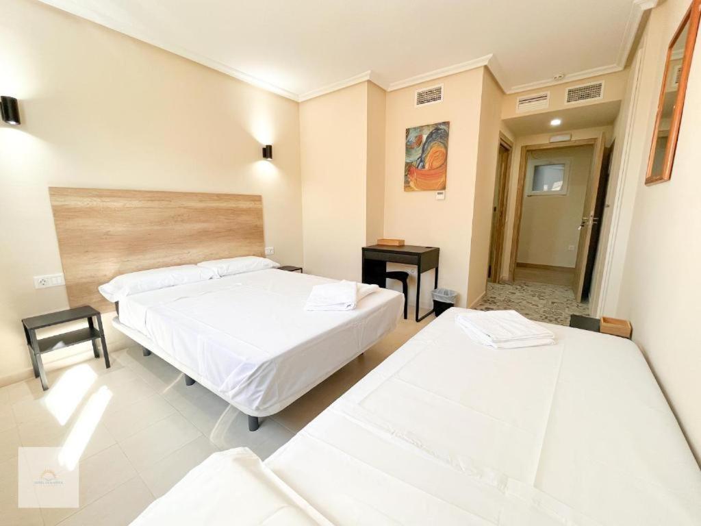 Hotel Marina Elche La Mariña 外观 照片